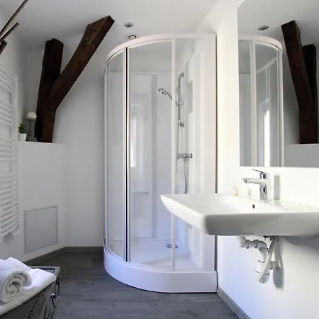 Les Bories In The City - Bed & Breakfast-2